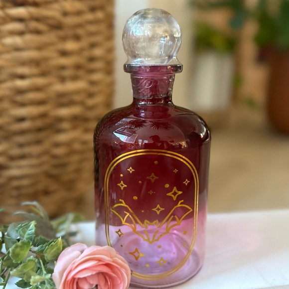 Target Other - Target Bullseye Halloween 2023 Apothecary bottle decoration glass pink new